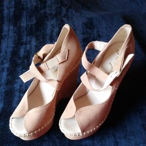 FREE PEOPLE PINK SUEDE PLATFORM WEDGE